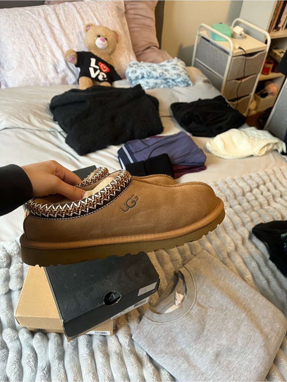 UGG Tasman Chestnut Slip-On Suede - Picture 3 of 6
